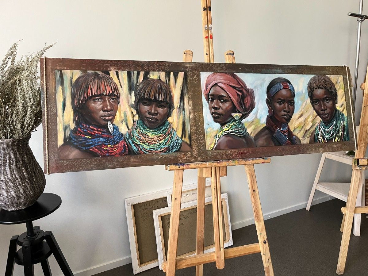 Eļļas glezna uz finiera tumšo sieviešu portreti 45x151 cm